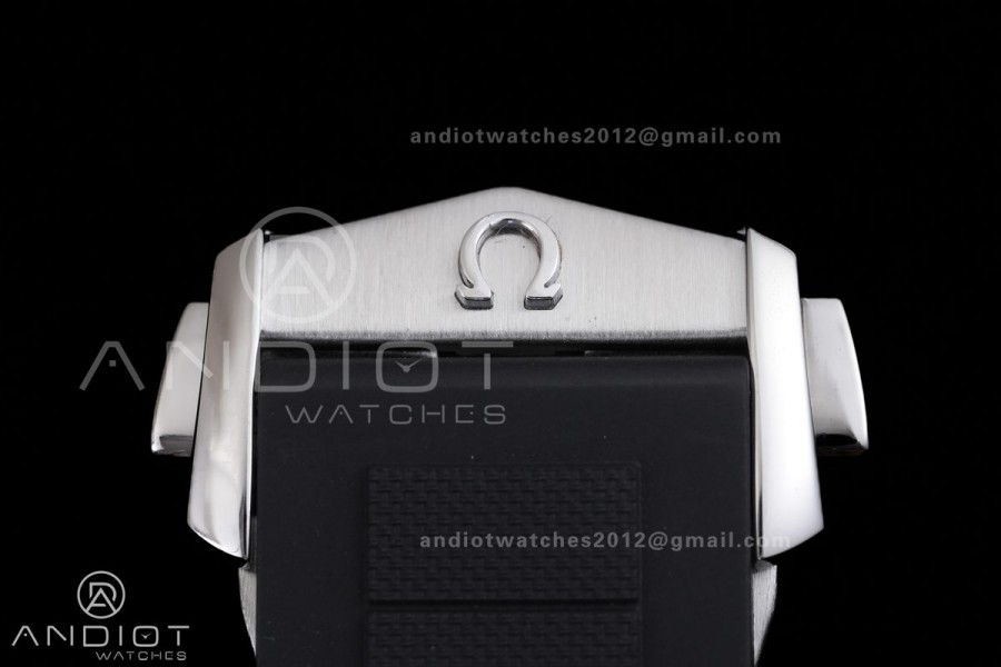 Planet Ocean 600M 42mm SS VS+F 1:1 Best Edition Black Dial Black Bezel on Black Rubber Strap A8912