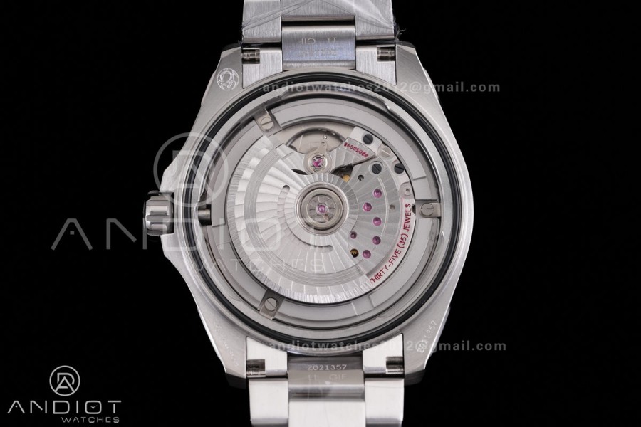 Planet Ocean 600M 42mm SS VS+F 1:1 Best Edition Black Dial Blue Bezel on SS Bracelet A8912