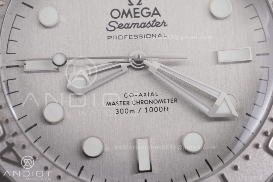 Seamaster Diver 42mm Titanium Bezel SS VSF Best Edition Gray Dial On SS Mesh Bracelet Super Clone 8806