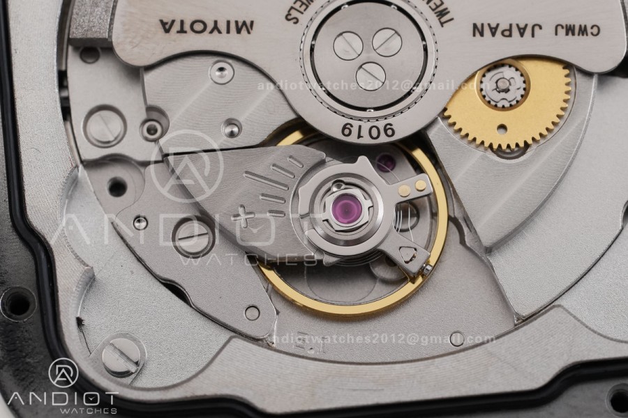 Santos de Cartier 40mm 2018 GF 1:1 Best Edition White Dial on on Rubber Strap MIYOTA 9019