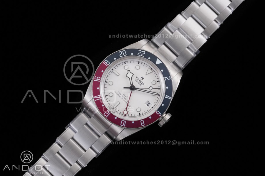 Black Bay GMT Pepsi Blue/Red Bezel ZF 1:1 Best Edition White Dial on SS Bracelet A2836