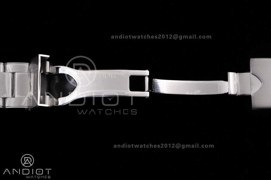 Black Bay GMT Pepsi Blue/Red Bezel ZF 1:1 Best Edition White Dial on SS Bracelet A2836