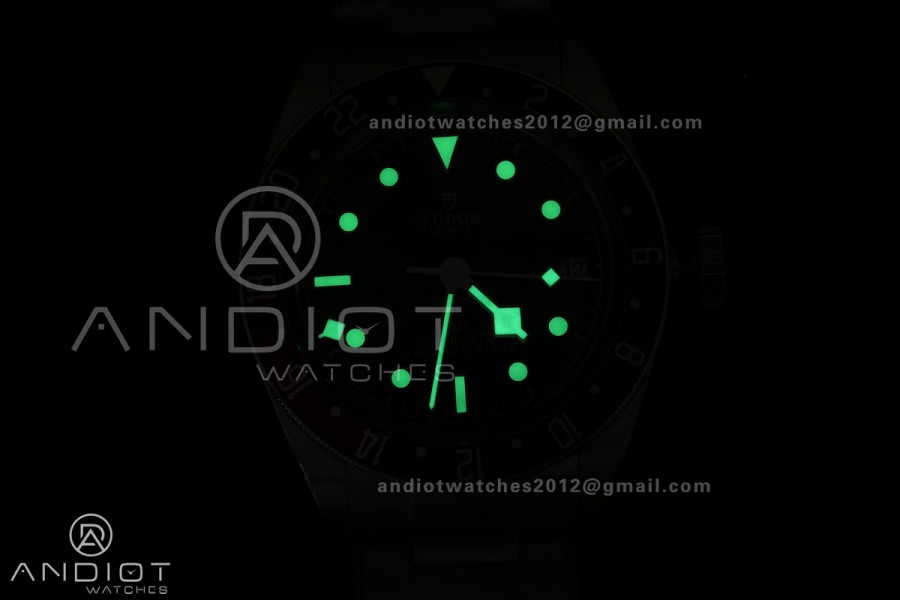 Black Bay GMT Pepsi Blue/Red Bezel ZF 1:1 Best Edition White Dial on SS Bracelet A2836