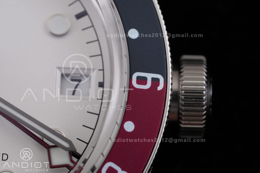 Black Bay GMT Pepsi Blue/Red Bezel ZF 1:1 Best Edition White Dial on SS Bracelet A2836
