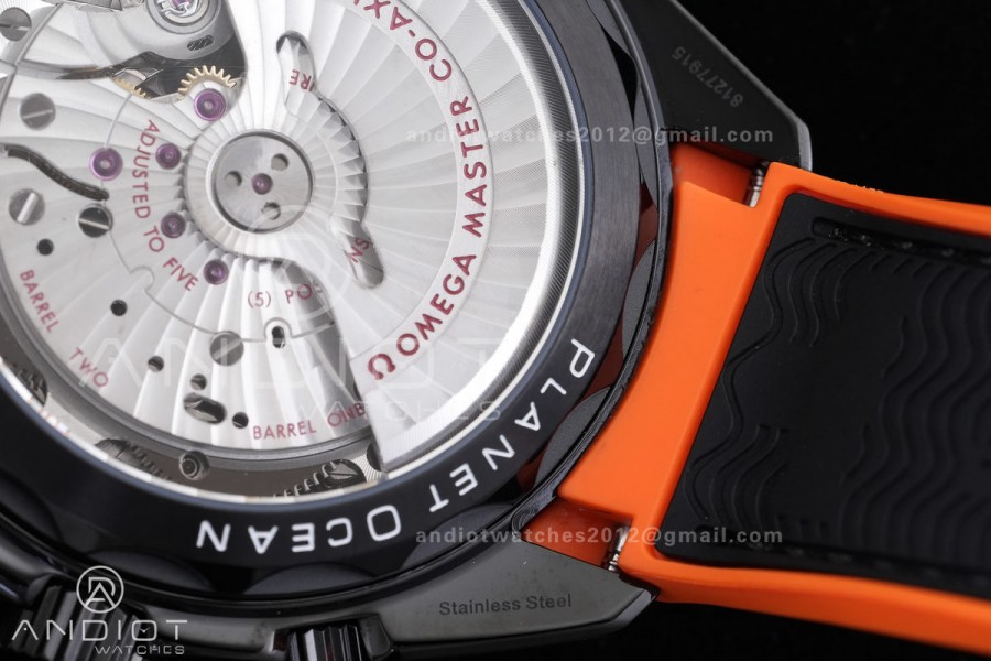 Planet Ocean 600M Chrono PVD N1F 1:1 Best Edition Black Dial 1/4 Orange Bezel on Rubber Strap A9900