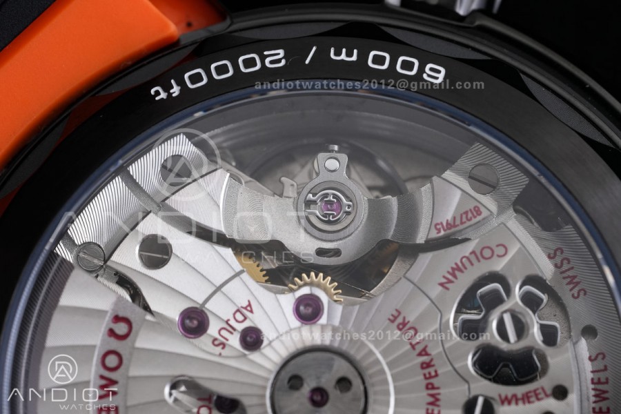 Planet Ocean 600M Chrono PVD N1F 1:1 Best Edition Black Dial 1/4 Orange Bezel on Rubber Strap A9900