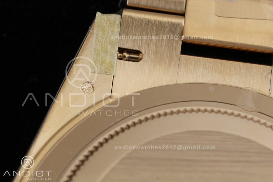 Day Date 40 YG CBDF 1:1 Best Edition Green Ombre Roman Dial on President Bracelet VR3255 (210g)