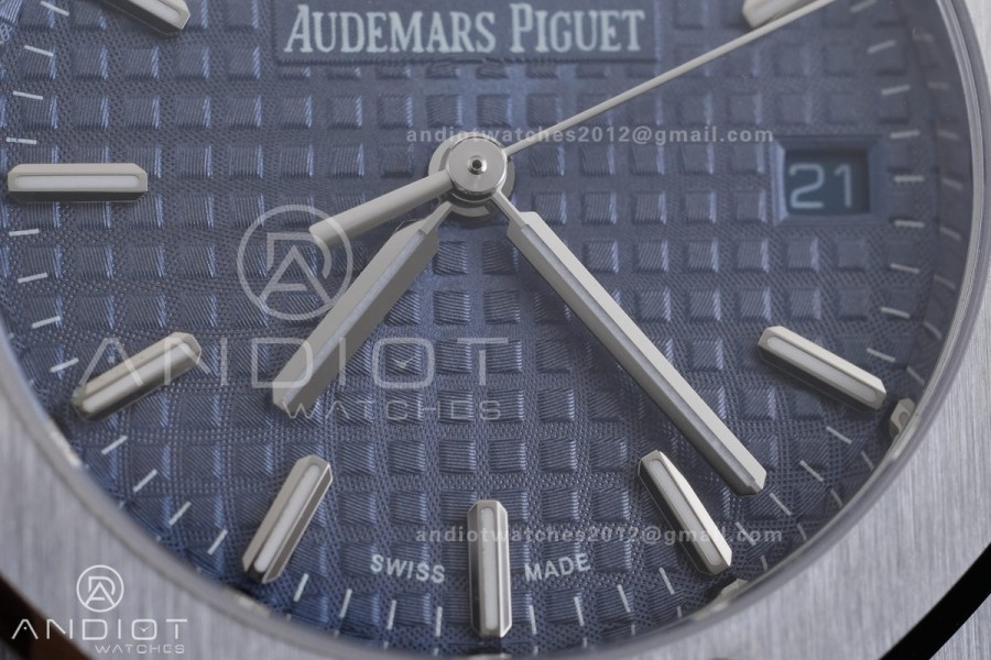 Royal Oak 34mm 77350 SS 8F Best Edition Blue Dial on SS Bracelet A5800