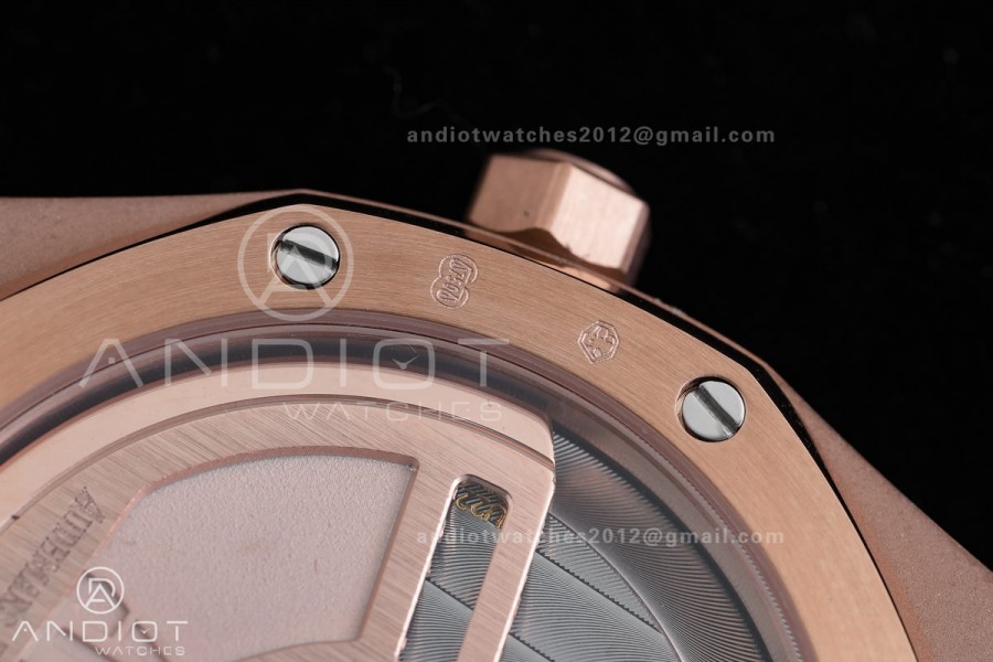 Royal Oak 34mm 77450 RG Diamonds Bezel 8F Best Edition White Dial Diamond Bezel on RG Bracelet A5800
