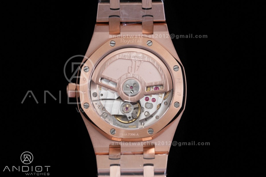 Royal Oak 34mm 77450 RG Diamonds Bezel 8F Best Edition White Dial Diamond Bezel on RG Bracelet A5800