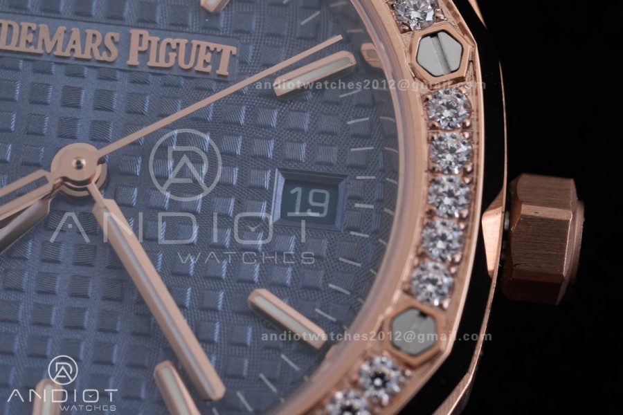 Royal Oak 34mm 77450 RG Diamonds Bezel 8F Best Edition Blue Dial Diamond Bezel on RG Bracelet A5800