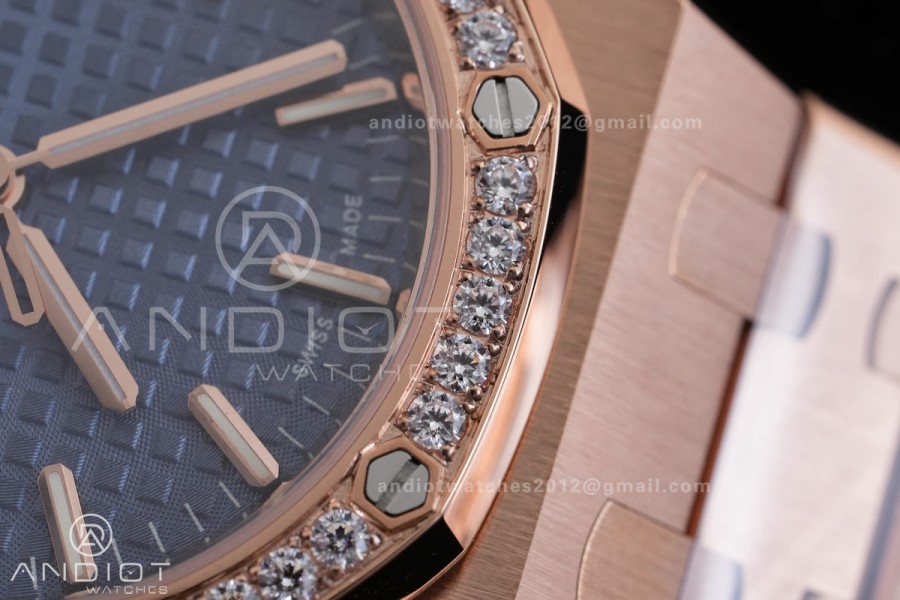 Royal Oak 34mm 77450 RG Diamonds Bezel 8F Best Edition Blue Dial Diamond Bezel on RG Bracelet A5800