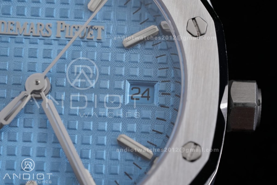 Royal Oak 34mm 77450 SS 8F Best Edition Ice Blue Dial on SS Bracelet A5800