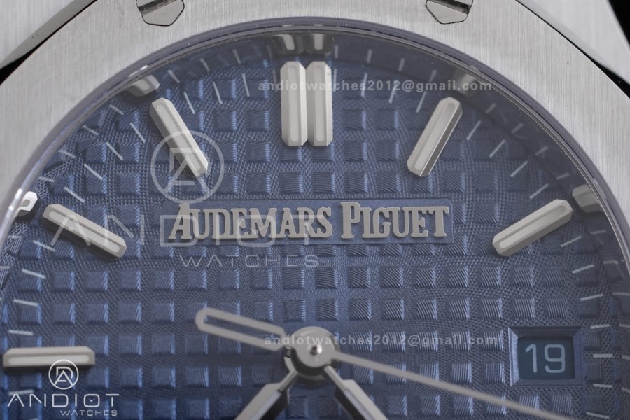 Royal Oak 34mm 77450 SS 8F Best Edition Blue Dial on SS Bracelet A5800