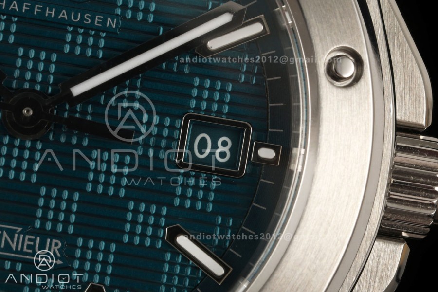 Ingenieur Automatic 40 SS MZF 1:1 Best Edition Turquoise Dial on SS Bracelet A2892