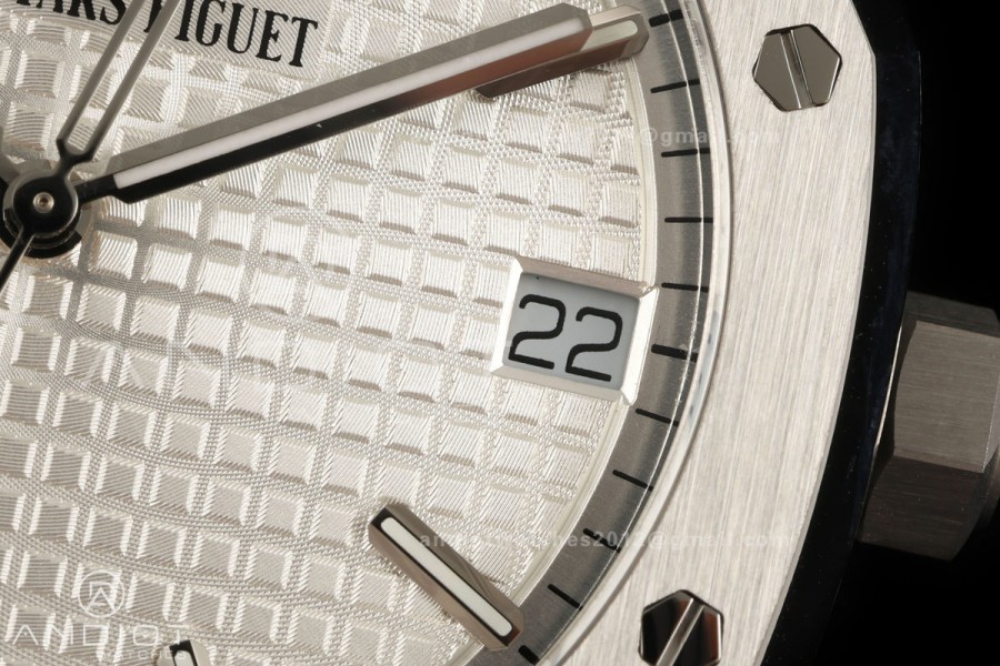 Royal Oak 41mm 15500 SS ZF Free Sprung V2 1:1 Best Edition Silver Textured Dial On SS Bracelet Super Clone A4302 