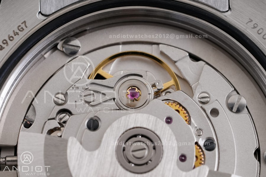 Heritage Black Bay 37mm SS ZF 1:1 Best Edition Black Dial on SS Jubilee Bracelet A2824