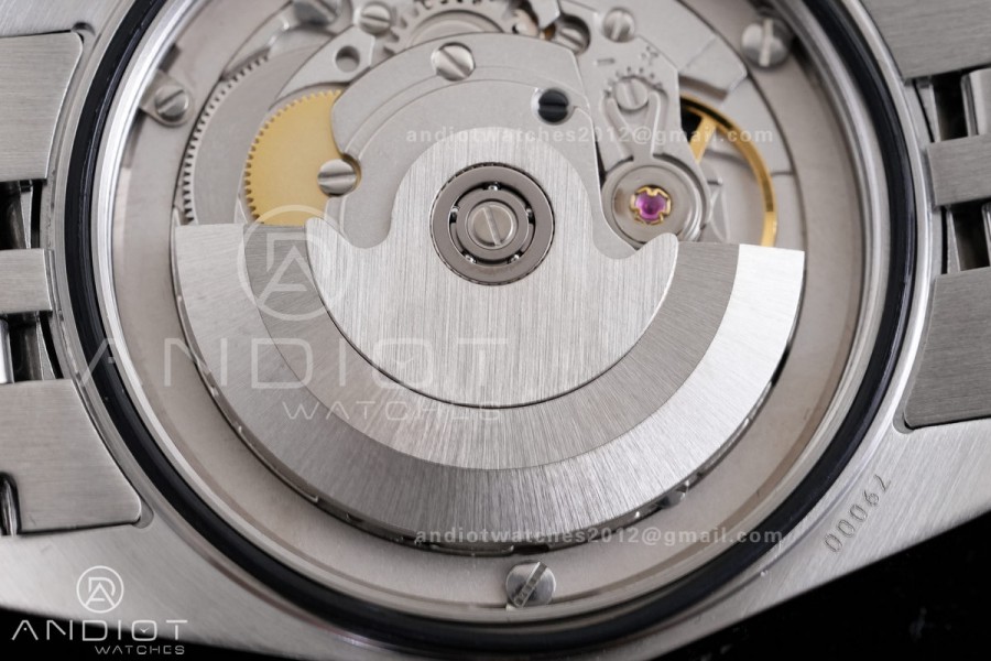 Heritage Black Bay 37mm SS ZF 1:1 Best Edition Black Dial on SS Jubilee Bracelet A2824