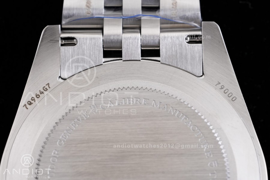 Heritage Black Bay 37mm SS ZF 1:1 Best Edition Black Dial on SS Jubilee Bracelet A2824