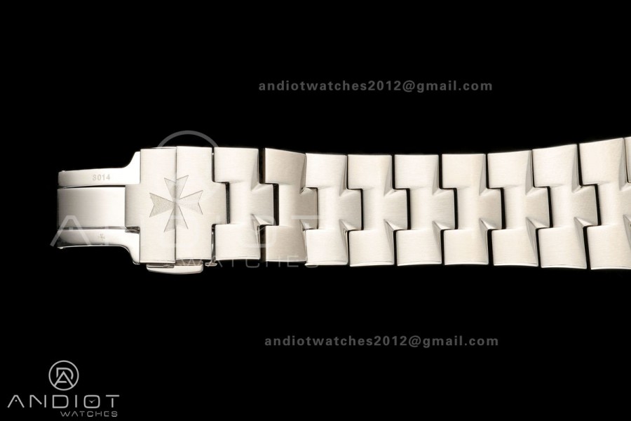 Overseas Tourbillon SS ANTF Best Edition Red Dial on SS Bracelet