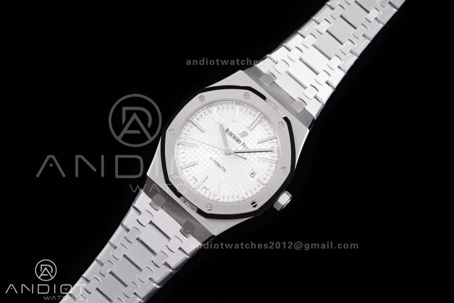 Royal Oak 41mm 15400 SS ZF 1:1 Best Edition White Textured Dial on SS Bracelet V2 SA3120 Super Clone