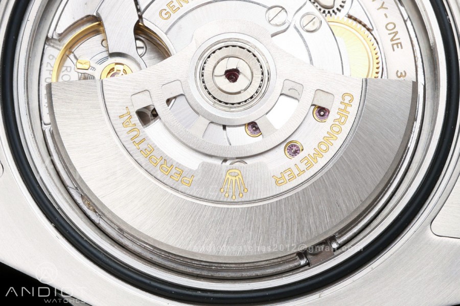 GMT-Master II 126710 GRNR 904L Steel RICH 1:1 Best Edition on Jubilee Bracelet JH3285 (Free Sprung) V2