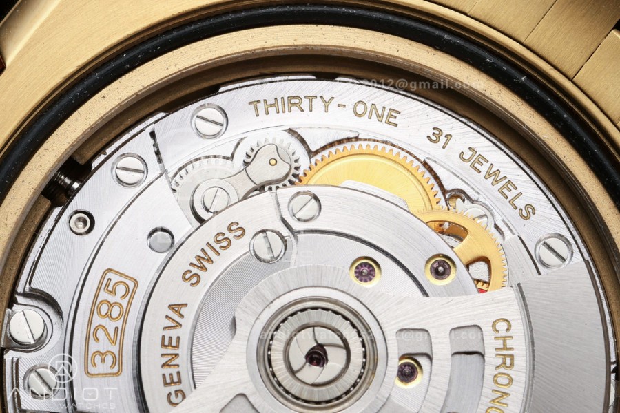 GMT Master II 126718 GRNR Gain Weight QF 1:1 Tiger Iron Dial On YG Jubilee Bracelet SH3285 CHS (Free Sprung)