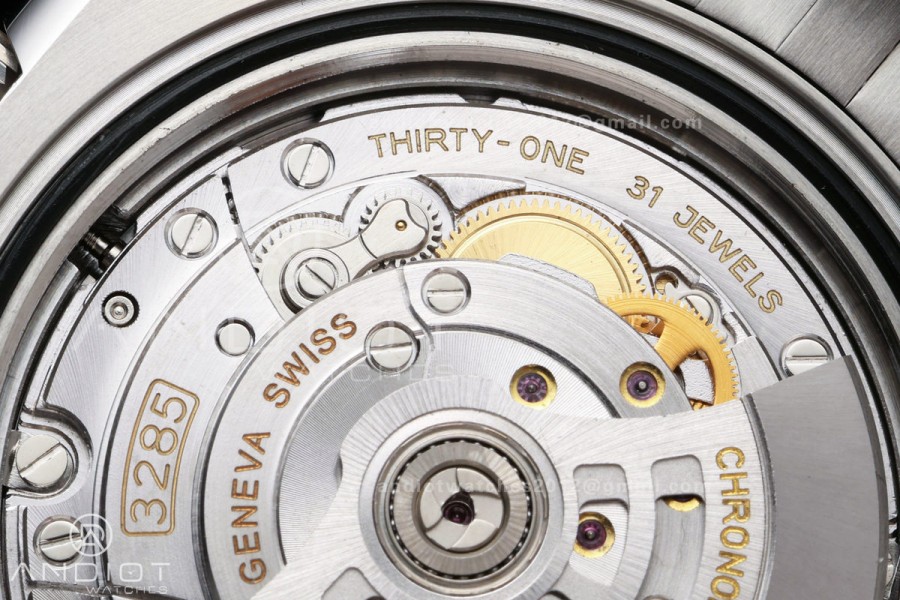 GMT-Master II 126710 BLNR Black/Blue V2 904L SS QF 1:1 Black Dial On Jubilee Bracelet SH3285 CHS (Free Sprung)