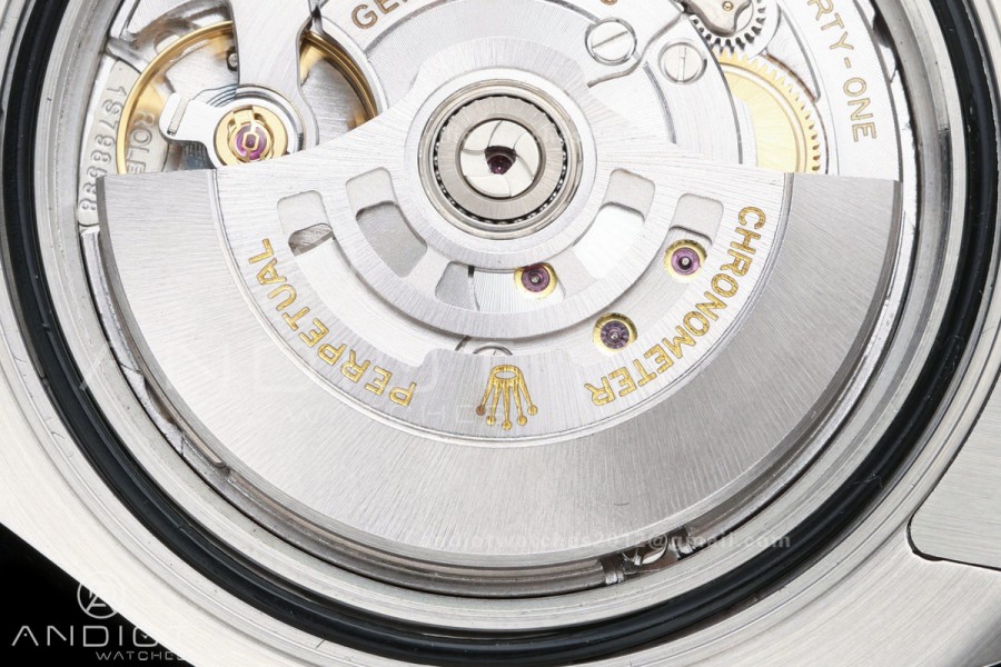 Yacht-Master 126622 904L QF 1:1 Best Edition Rhodium Dial On 904L SS Bracelet SH3235 (Free Sprung)