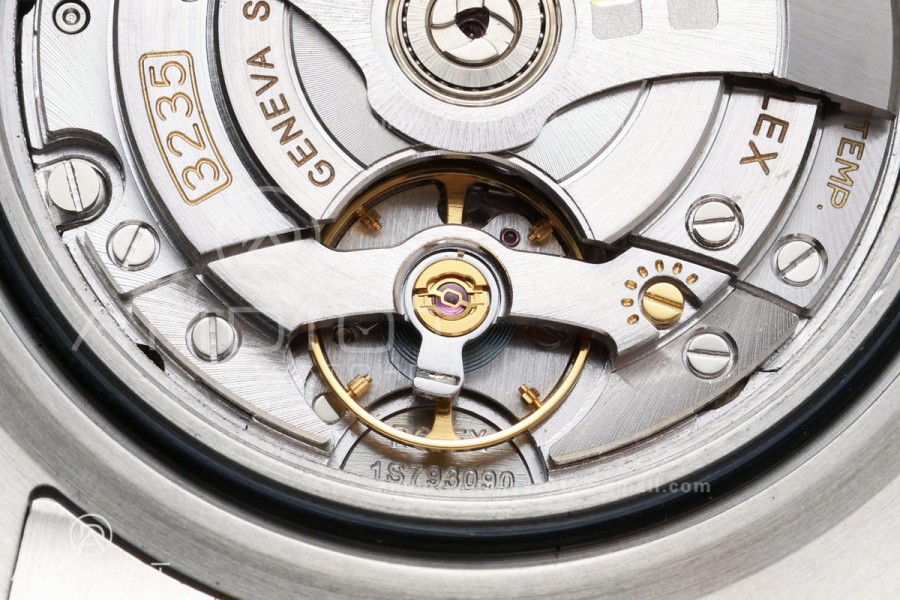 Sea-Dweller 126600 43mm 904L SS/YG QF 1:1 Best Black Dial On Oyster Bracelet SH3235 (Free Sprung)