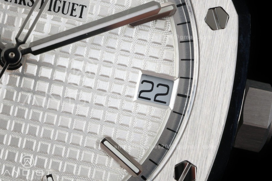 Royal Oak 41mm 15500 SS ZF Free Sprung V2 1:1 Best Edition Silver Textured Dial On SS Bracelet Super Clone A4302