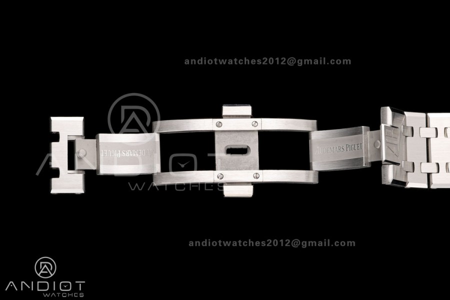 Royal Oak Chrono 26240 SS ZF 1:1 Best Edition White Dial on SS Bracelet SA4401 Super Clone V2 (Free Sprung)