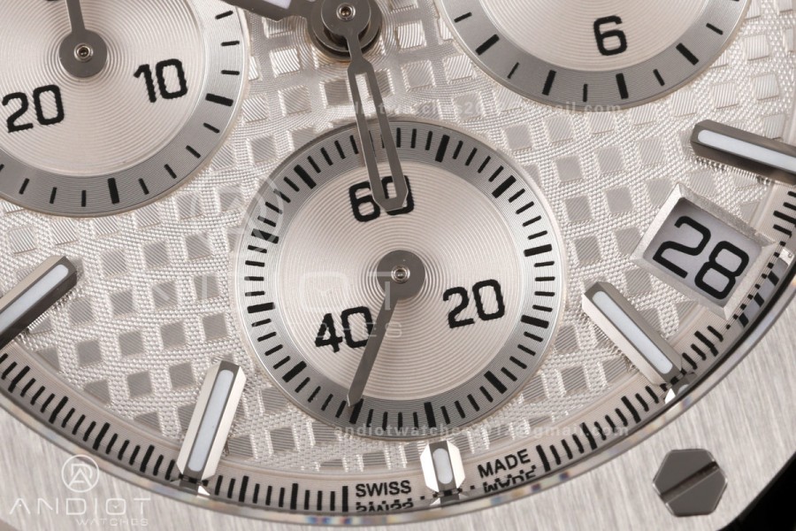 Royal Oak Chrono 26240 SS ZF 1:1 Best Edition White Dial on SS Bracelet SA4401 Super Clone V2 (Free Sprung)