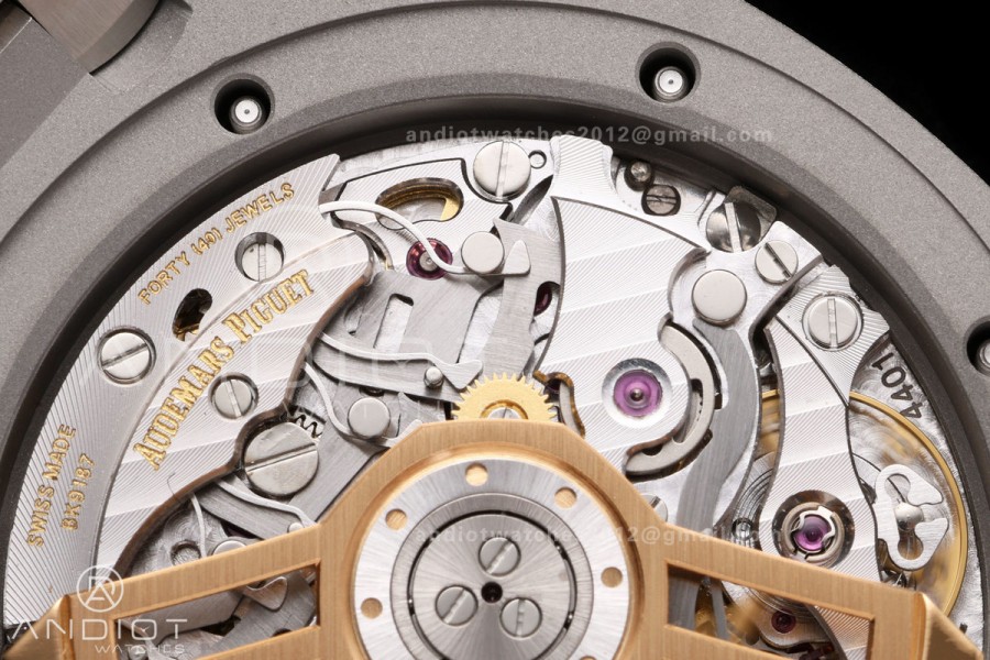 Royal Oak Chrono 26240 SS ZF 1:1 Best Edition Green Dial on SS Bracelet SA4401 Super Clone V2 (Free Sprung)