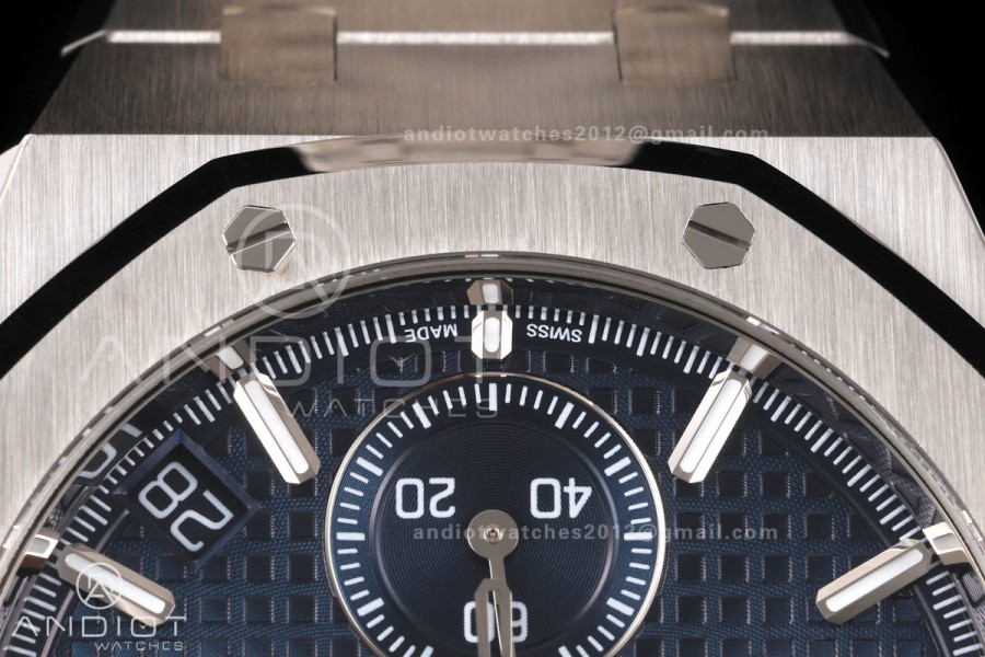 Royal Oak Chrono 26240 SS ZF 1:1 Best Edition Blue Dial on SS Bracelet SA4401 Super Clone V2 (Free Sprung)