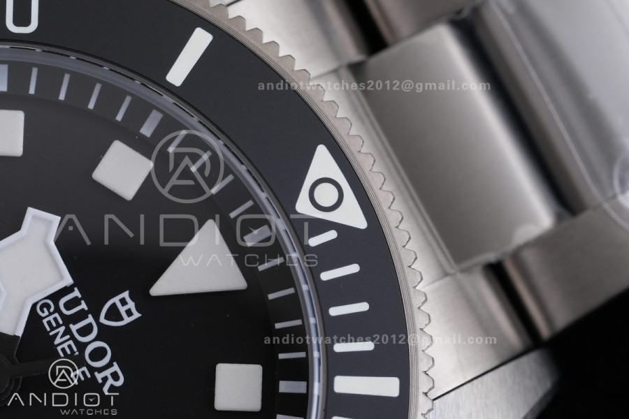 Pelagos M2543C1A 43mm Black Ceramic Ti V2 M+F 1:1 Best Edition Black Dial On Titanium Bracelet A2824