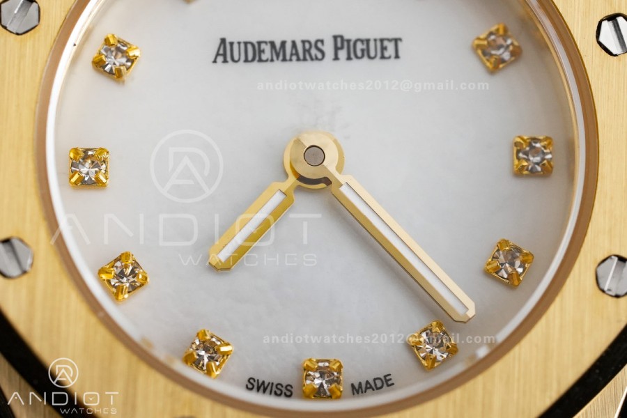 Royal Oak 23mm YG MF 1:1 Best Edition Mop Diamond Dial on YG Bracelet Quartz