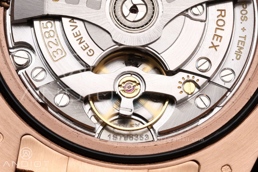 GMT-Master II 126715 CHNR 904L QF 1:1 Best Edition Black Dial on RG Bracelet JH3285 Free Sprung