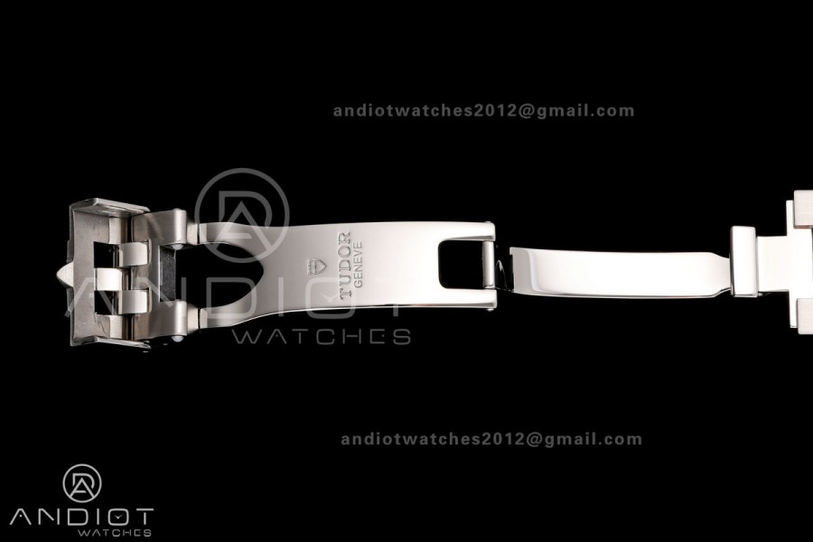 Black Bay 58 GMT Black/Red SS ZF 1:1 Best Edition Black Dial on SS Bracelet A2836