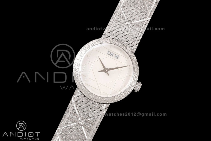 LA D DE DIOR SS 8848F 1:1 Best Edition cream Dial on Bracelet Quartz