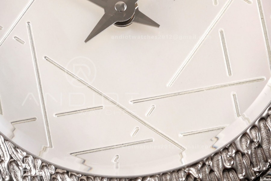 LA D DE DIOR SS 8848F 1:1 Best Edition cream Dial on Bracelet Quartz