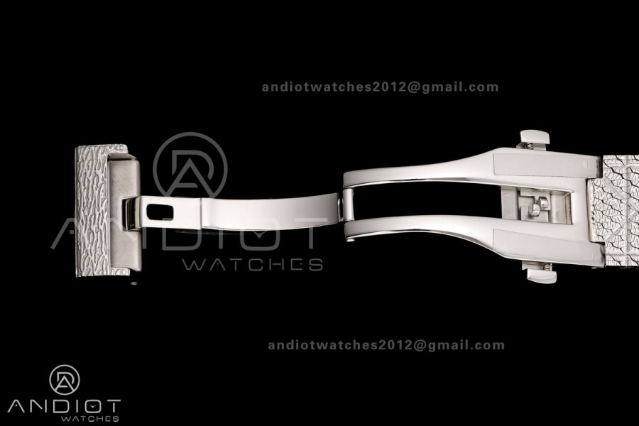 LA D DE DIOR SS 8848F 1:1 Best Edition Cream Dial Diamonds Bezel on Bracelet Quartz