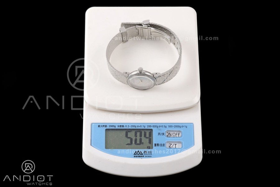LA D DE DIOR SS 8848F 1:1 Best Edition Cream Dial Diamonds Bezel on Bracelet Quartz