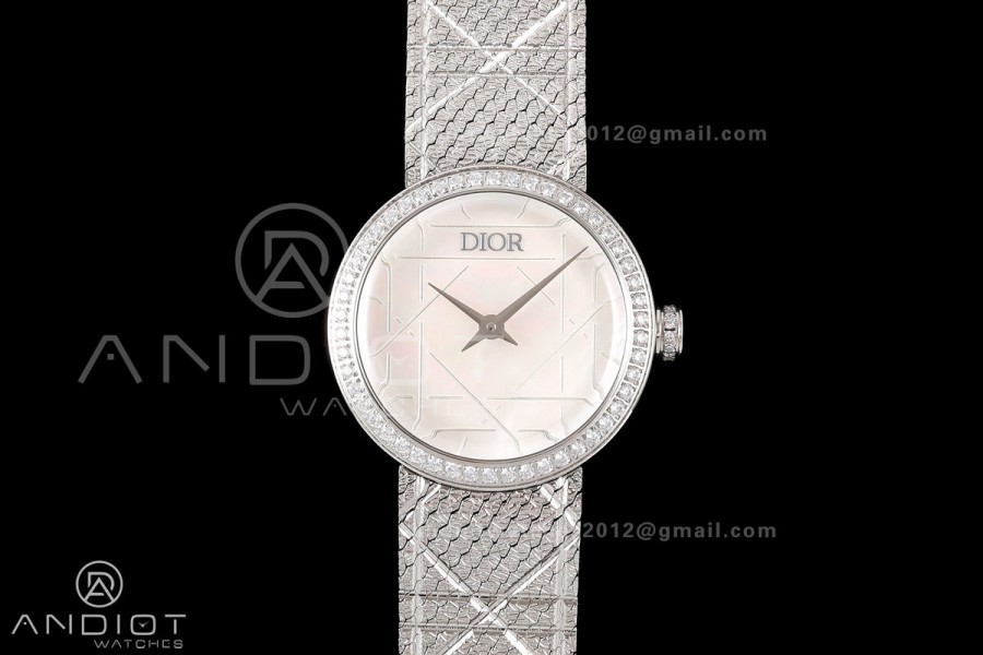 LA D DE DIOR SS 8848F 1:1 Best Edition Cream Dial Diamonds Bezel on Bracelet Quartz