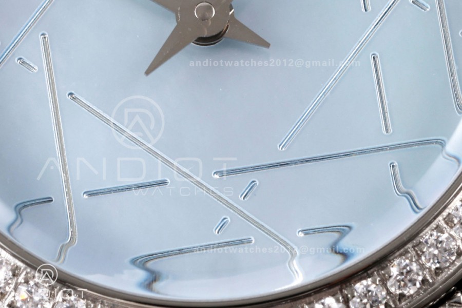 LA D DE DIOR SS 8848F 1:1 Best Edition Blue Dial Diamonds Bezel on Bracelet Quartz