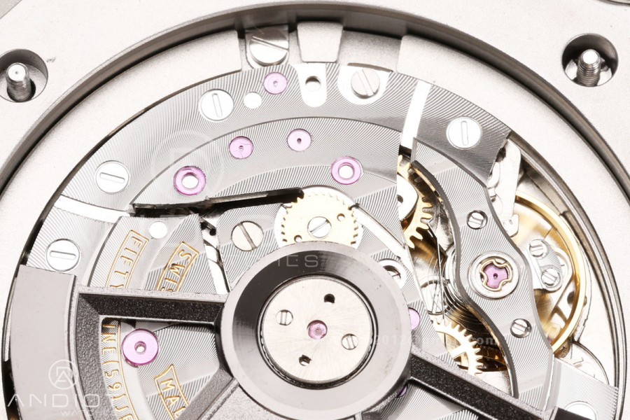 Royal Oak Offshore 44mm SS Green Ceramic Bezel JF 1:1 Best Edition Cream Dial on Rubber Strap A3126