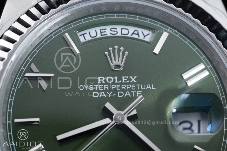 DayDate 40 228239 VSF 1:1 Best Edition Green Roman Dial on President Bracelet VS3255