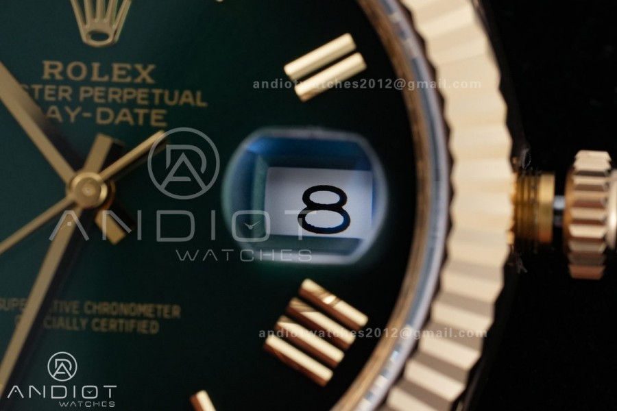 DayDate 40 228238 VSF 1:1 Best Edition Green Ombre Roman Dial on President Bracelet VS3255