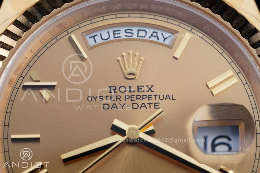 DayDate 40 228238 VSF 1:1 Best Edition YG Roman Dial on President Bracelet VS3255