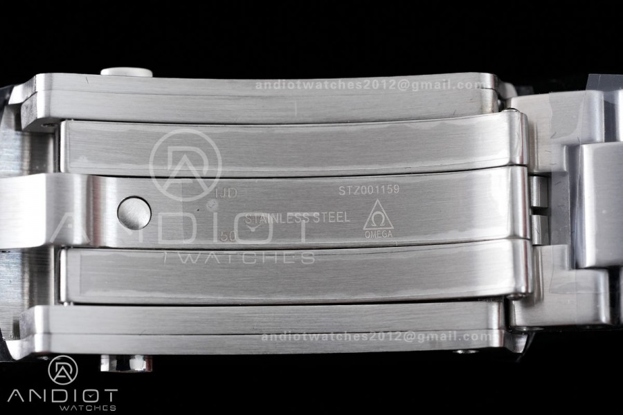 Planet Ocean 43.5mm SS VSF 1:1 Best Edition Black Ceramic Bezel and Dial on SS Bracelet A8900 Super Clone